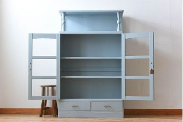 アンティーク家具　モールガラス入り!アンティークのペイント本箱(ブックケース)