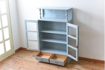 アンティーク家具　モールガラス入り!アンティークのペイント本箱(ブックケース)