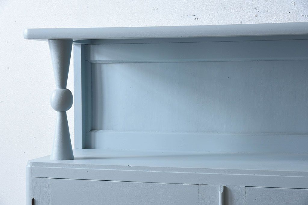 アンティーク家具　モールガラス入り!アンティークのペイント本箱(ブックケース)