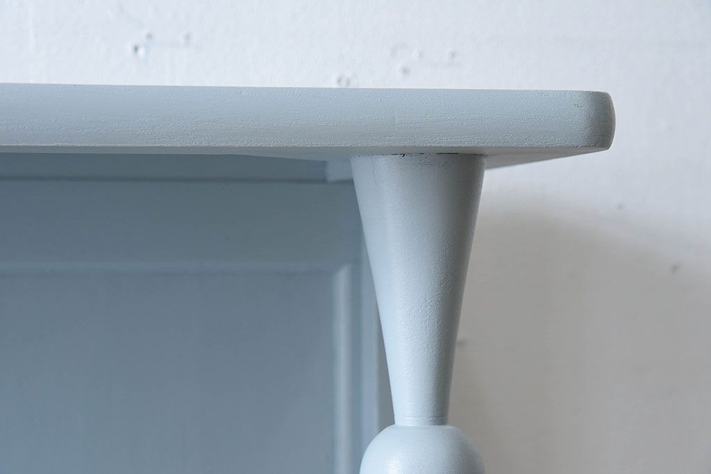 アンティーク家具　モールガラス入り!アンティークのペイント本箱(ブックケース)