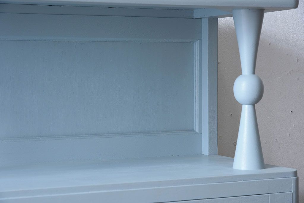 アンティーク家具　モールガラス入り!アンティークのペイント本箱(ブックケース)