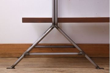 ラフジュオリジナル アイアンの薄型飾り棚【大】(1)