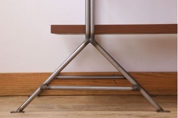 ラフジュオリジナル アイアンの薄型飾り棚【大】(2)