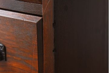 アンティーク家具　前面栓材　古い木製のアンティーク薬箪笥(引き出し)(2)