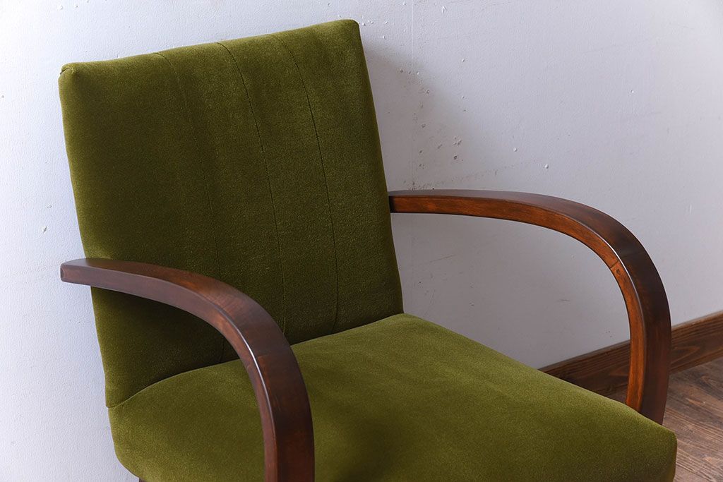 レトロ家具　ブナ材　シンプルでレトロなアンティーク1人掛けアームソファ(2)