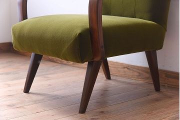 レトロ家具　ブナ材　シンプルでレトロなアンティーク1人掛けアームソファ(2)