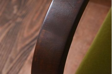 レトロ家具　ブナ材　シンプルでレトロなアンティーク1人掛けアームソファ(2)