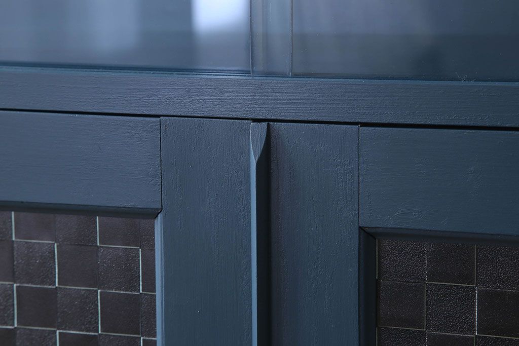 レトロ家具　昭和レトロ　チェッカーガラス入り!ペイント本箱