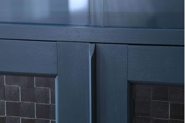 レトロ家具　昭和レトロ　チェッカーガラス入り!ペイント本箱