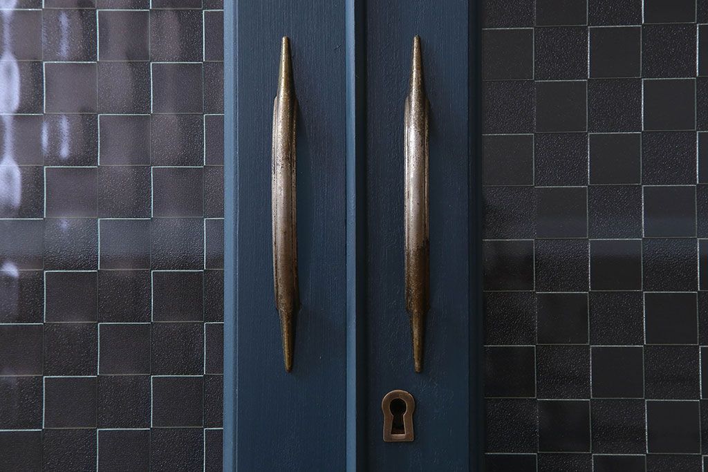 レトロ家具　昭和レトロ　チェッカーガラス入り!ペイント本箱