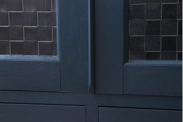 レトロ家具　昭和レトロ　チェッカーガラス入り!ペイント本箱