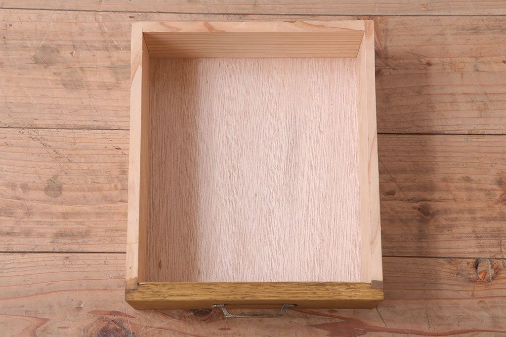 レトロ家具　気泡ガラス入り　脚付き!レトロなアンティーク本箱(ブックケース)