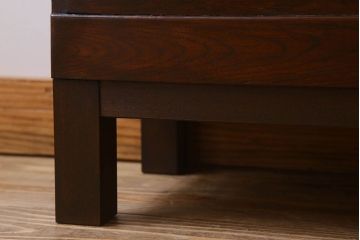 レトロ家具　気泡ガラス入り　脚付き!レトロなアンティーク本箱(ブックケース)