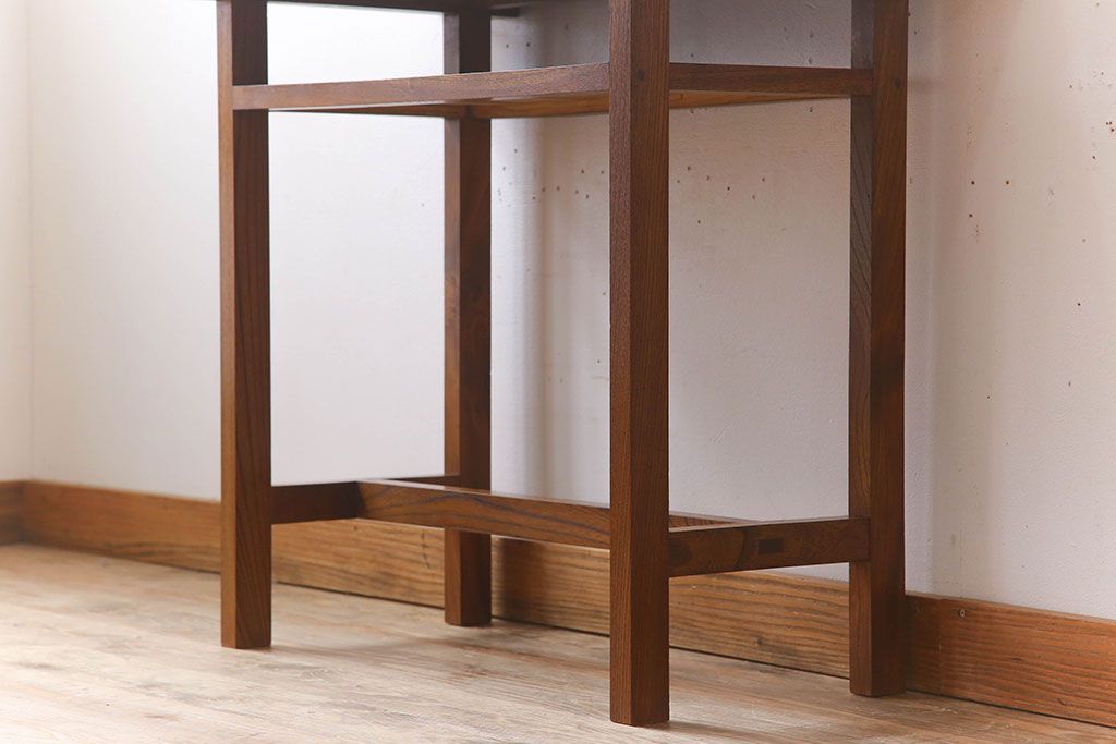 アンティーク家具　総欅材　シンプルなアンティーク平机(サイドテーブル)