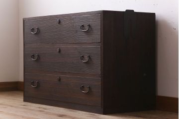 アンティーク家具　総桐材　3杯引き出しの衣装箪笥ローボード