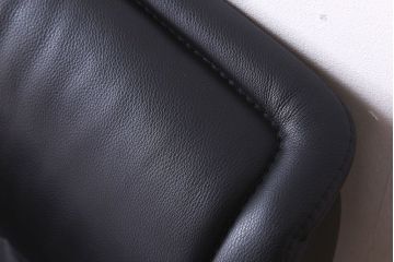 中古美品　EKORNES(エコーネス)　ロイヤルシリーズ　ストレスレスチェア・オットマン(テーブル付き)