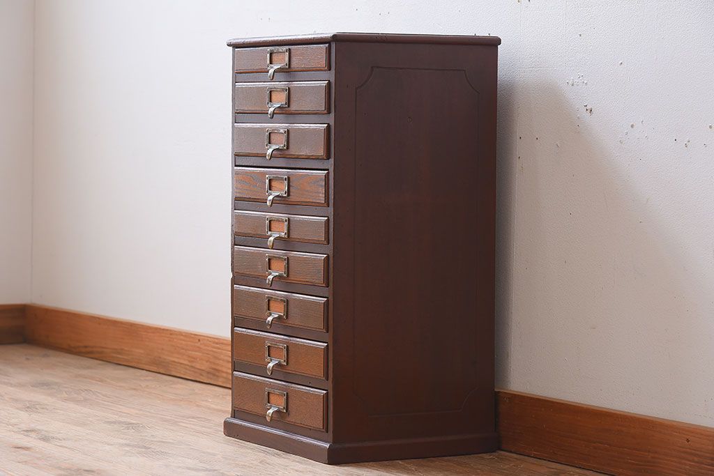 アンティーク家具　和製アンティーク　9杯引き出し付き!昭和期のネームプレート付き小引き出し