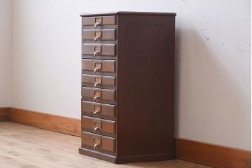 アンティーク家具　和製アンティーク　9杯引き出し付き!昭和期のネームプレート付き小引き出し