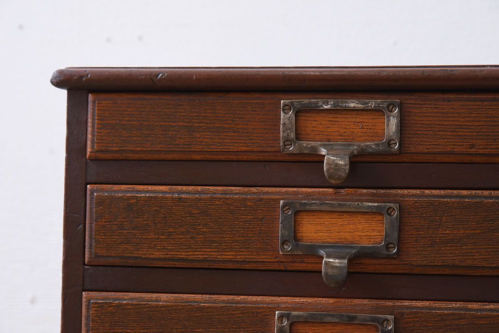 アンティーク家具　和製アンティーク　9杯引き出し付き!昭和期のネームプレート付き小引き出し