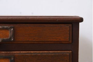 アンティーク家具　和製アンティーク　9杯引き出し付き!昭和期のネームプレート付き小引き出し