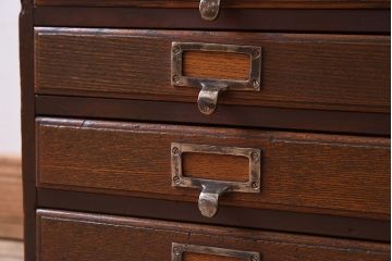 アンティーク家具　和製アンティーク　9杯引き出し付き!昭和期のネームプレート付き小引き出し