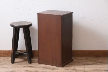 アンティーク家具　和製アンティーク　9杯引き出し付き!昭和期のネームプレート付き小引き出し