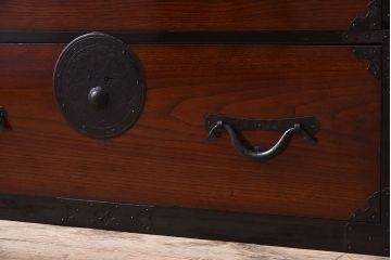 和製アンティーク　引き手特注　極美品!前面栗材製の最上重ね箪笥