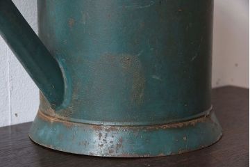 アンティーク雑貨　ヨーロッパビンテージ　シャビーなじょうろ(ジョウロ)