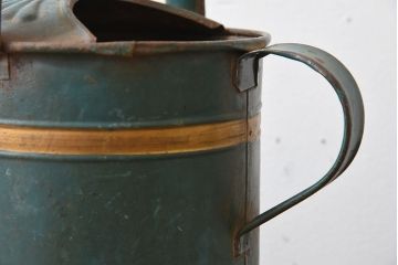 アンティーク雑貨　ヨーロッパビンテージ　シャビーなじょうろ(ジョウロ)