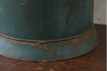 アンティーク雑貨　ヨーロッパビンテージ　シャビーなじょうろ(ジョウロ)