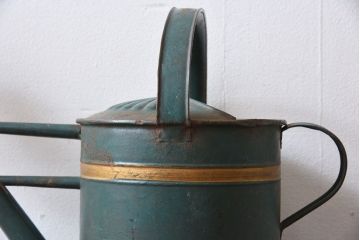 アンティーク雑貨　ヨーロッパビンテージ　シャビーなじょうろ(ジョウロ)