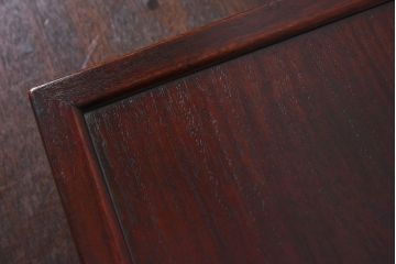 アンティーク雑貨　唐木製　透かし彫り入りの上品な花台(飾り台)