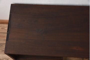 アンティーク家具　総桐材製　クリアガラス引き戸　古い木の鉄脚ローボード(桐箪笥、桐たんす)