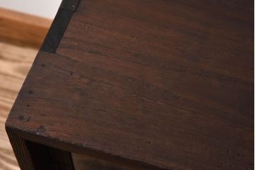 アンティーク家具　総桐材製　クリアガラス引き戸　古い木の鉄脚ローボード(桐箪笥、桐たんす)