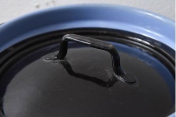 アンティーク雑貨　ヨーロッパビンテージ　ホーロー(琺瑯)　両手鍋(1)