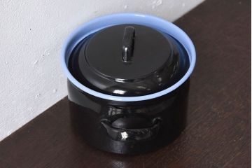アンティーク雑貨　ヨーロッパビンテージ　ホーロー(琺瑯)　両手鍋(2)