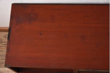 レトロ家具　昭和レトロ　前面欅材　漆塗り　結霜ガラス引き戸の鉄脚ローボード