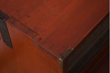 レトロ家具　昭和レトロ　前面欅材　漆塗り　結霜ガラス引き戸の鉄脚ローボード