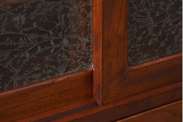 レトロ家具　昭和レトロ　前面欅材　漆塗り　結霜ガラス引き戸の鉄脚ローボード