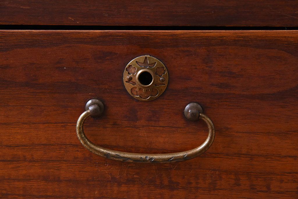 レトロ家具　昭和レトロ　前面欅材　漆塗り　結霜ガラス引き戸の鉄脚ローボード