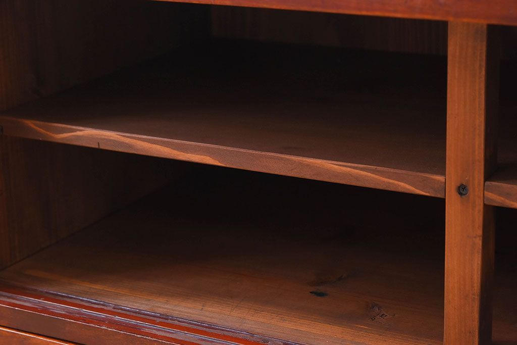 レトロ家具　昭和レトロ　前面欅材　漆塗り　結霜ガラス引き戸の鉄脚ローボード