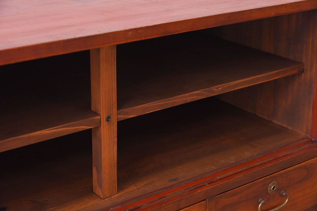 レトロ家具　昭和レトロ　前面欅材　漆塗り　結霜ガラス引き戸の鉄脚ローボード