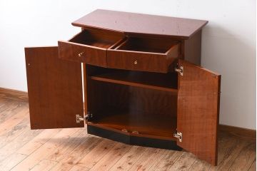 中古美品　カリモク　ドマーニ　チェスト(定価約31万円)