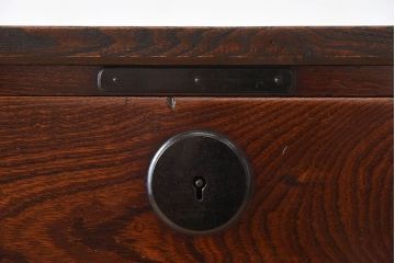 アンティーク家具　古民具・骨董　杢目が美しい前面欅材の仙台箪笥サイドボード