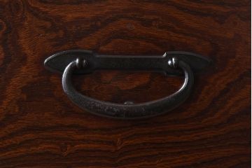 アンティーク家具　古民具・骨董　杢目が美しい前面欅材の仙台箪笥サイドボード