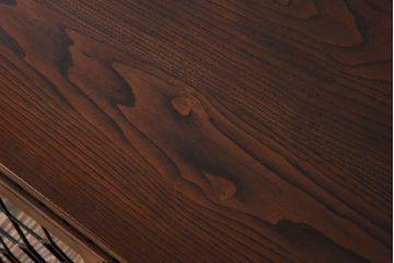 アンティーク家具　ラフジュ工房オリジナルステンドグラス　ナラ材製　脚付き　ステンドグラス扉のアンティークキャビネット