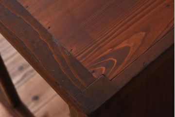 アンティーク家具　クリアガラス引き戸　前面檜材製　古い木のアンティーク収納棚