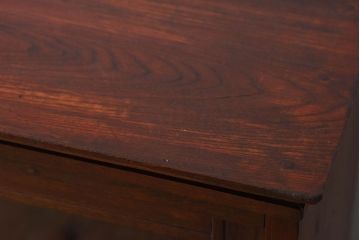 アンティーク家具　大正ロマン　引き戸　栓材の小ぶりな本箱