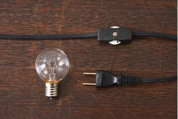 中古　ステンドグラスシェードのスタンドライト(照明)(3)