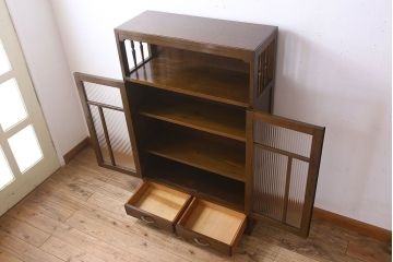 レトロ家具　和製アンティーク　モールガラス入り!大ぶりなレトロ本箱(ブックケース)(3)